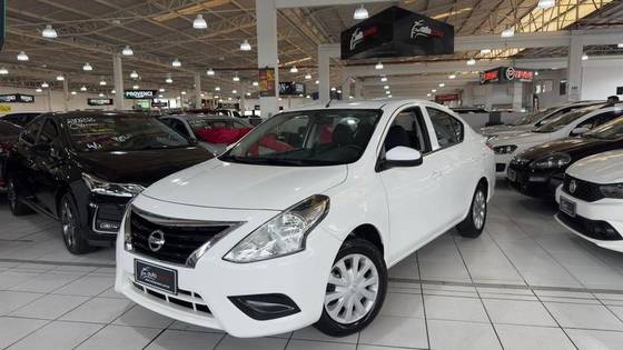 NISSAN VERSA 1.6 16V FLEX S 4P MANUAL